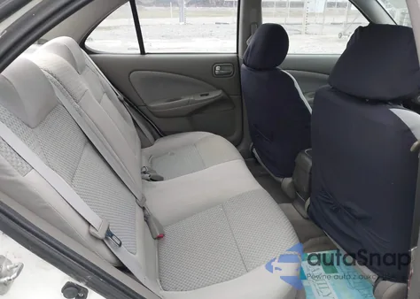 2004 Nissan Sentra 1.8S z USA, uszkodzony, nr VIN 3N1CB51D74L825373